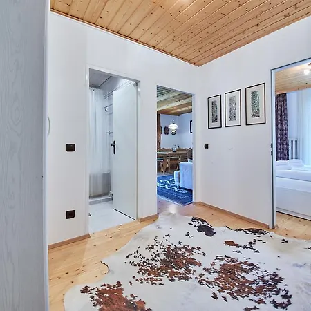 Snow Queen Apartment *